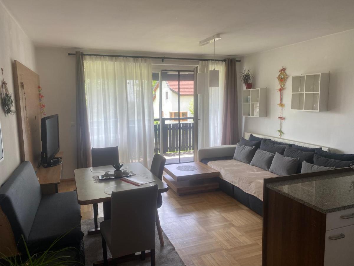 Wohnhaus City Sued Herzogsdorf Экстерьер фото